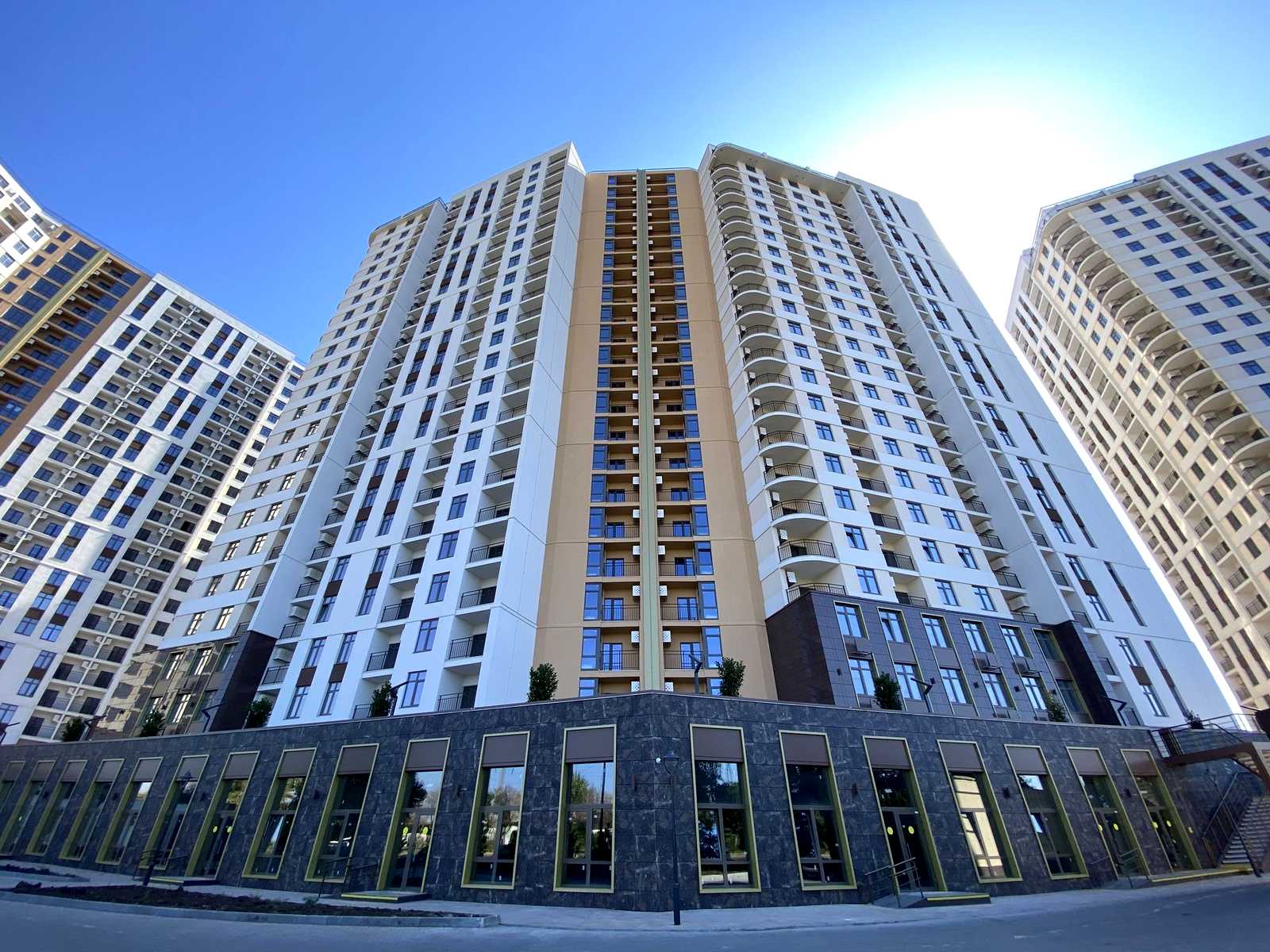 1876399734129623