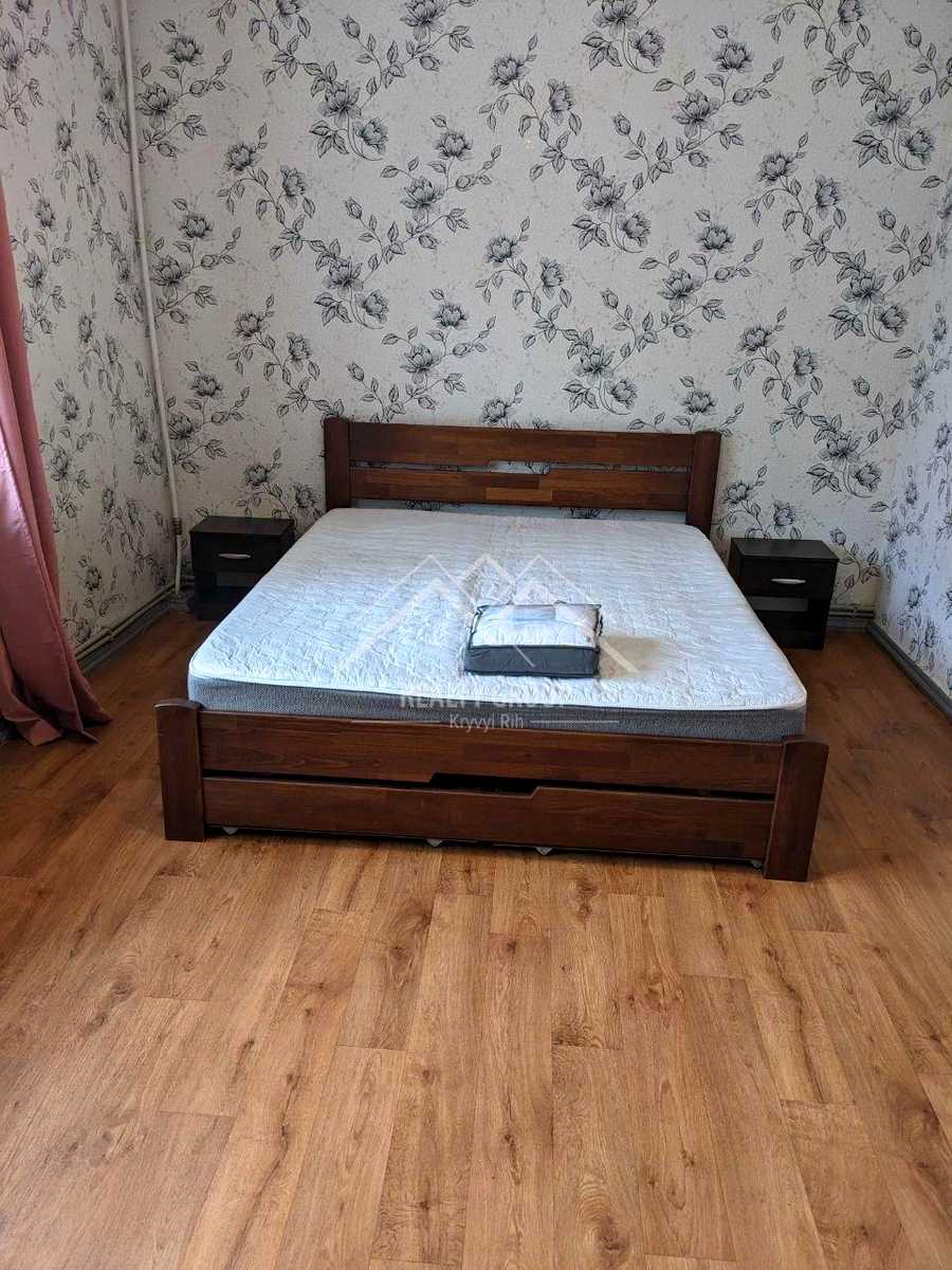 1876403397159497