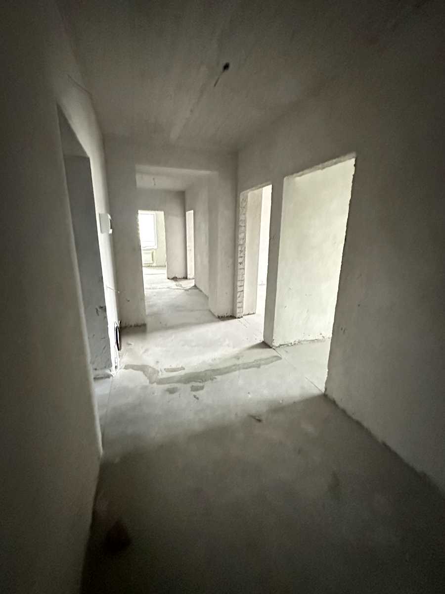 1876403474483106