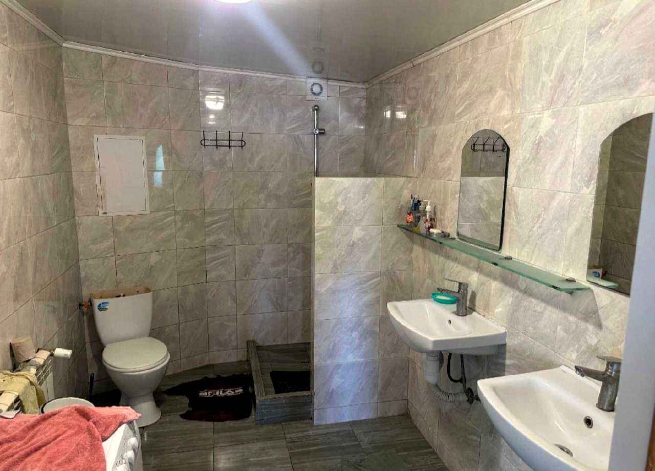 1876403766573101