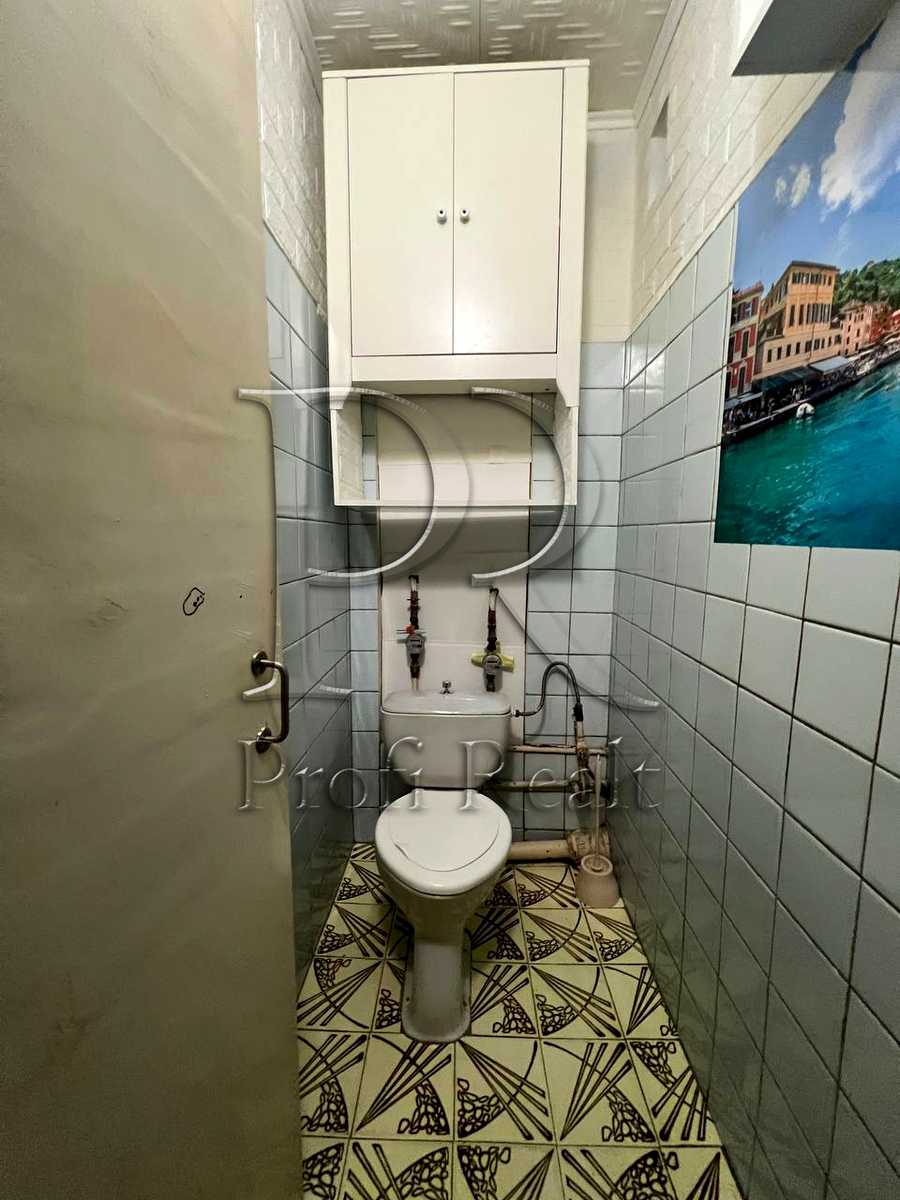 1876403808458429