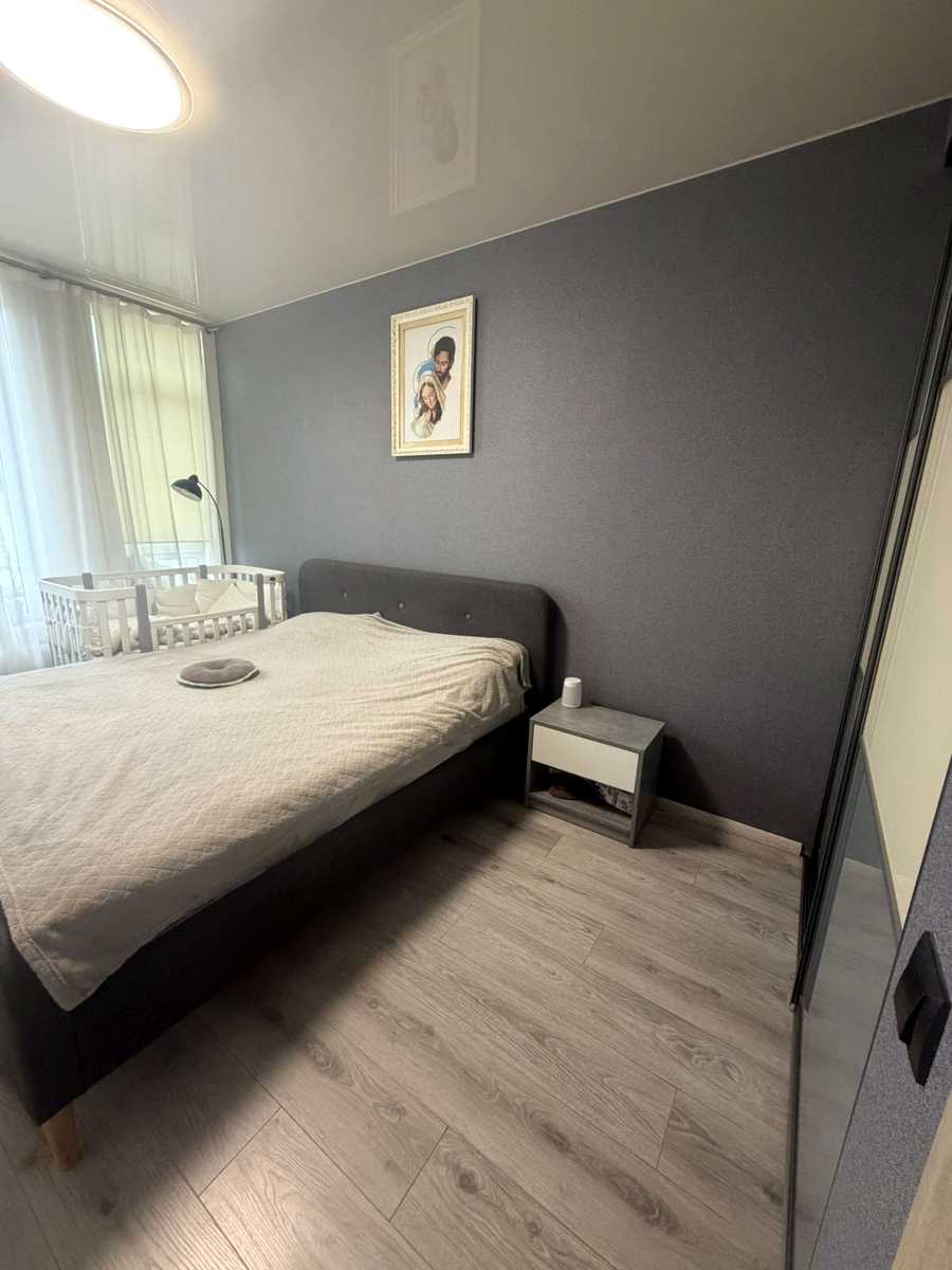 1876404058009043