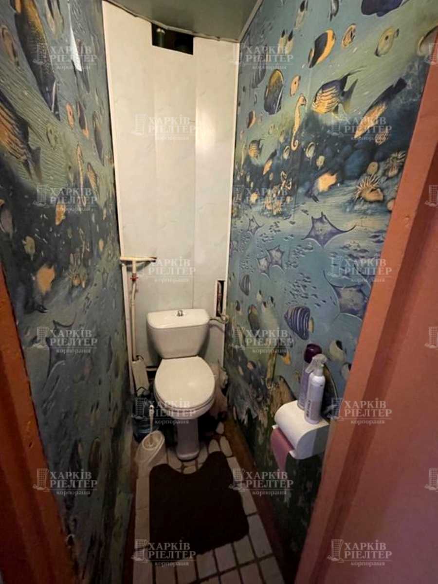 1876404558489888