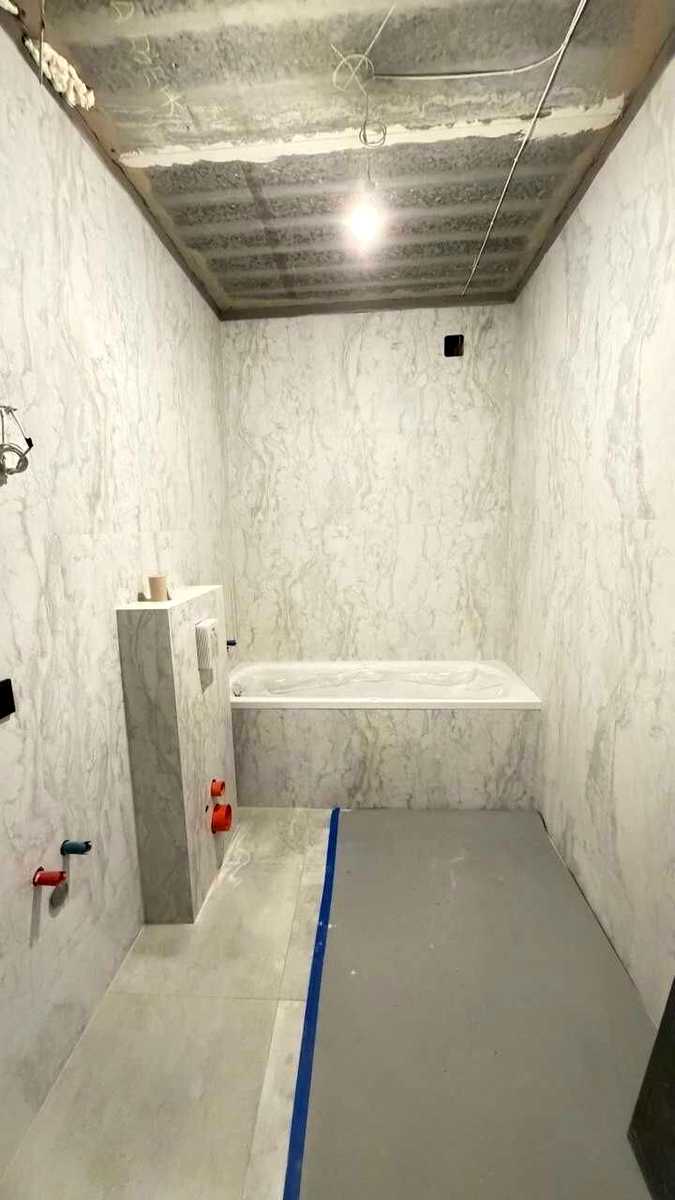 1876404815533435
