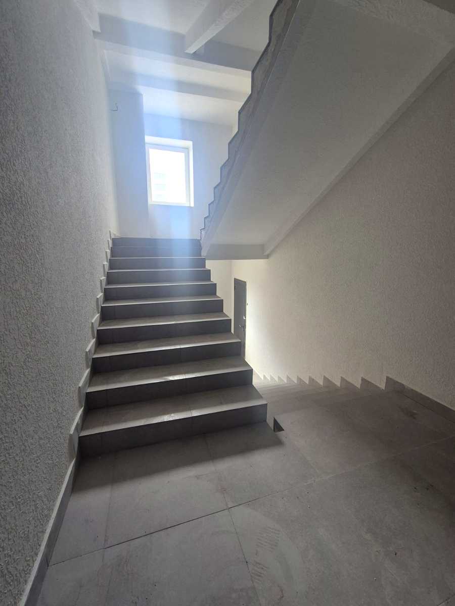 1876406329041590