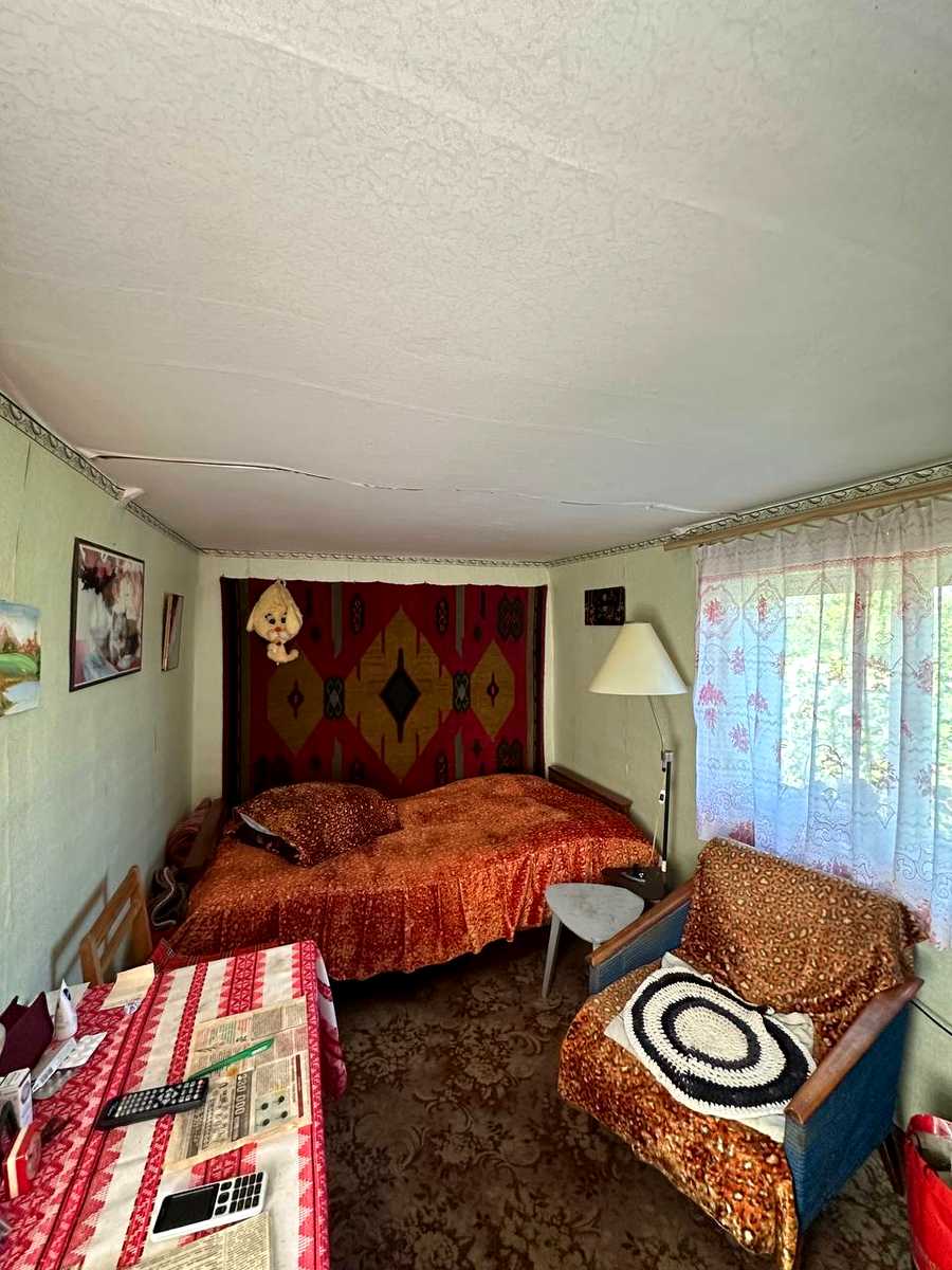 1876408206155653