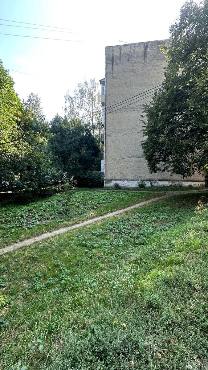1876411087945337