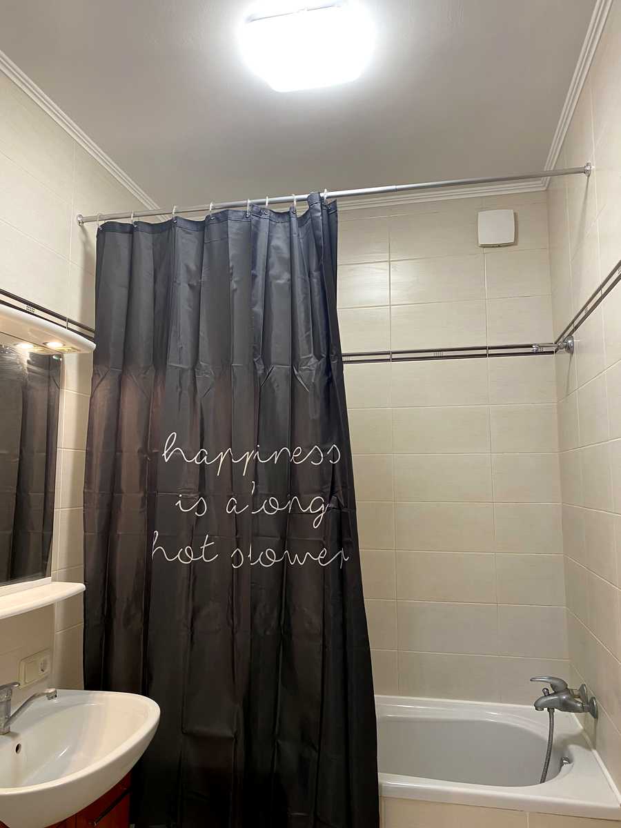 1876411424597293