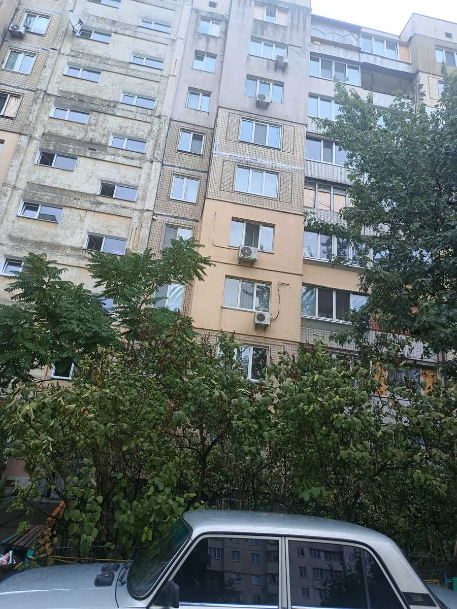 1876413921913650