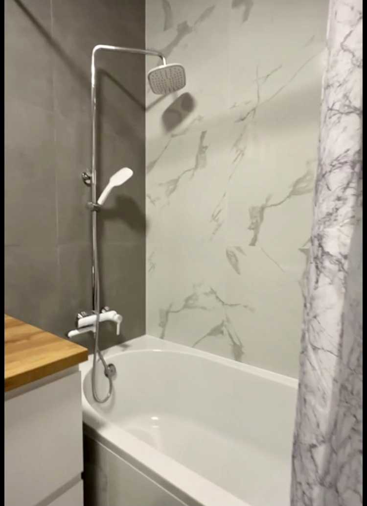 1876415101656251