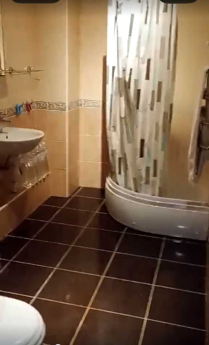 1876417758947695