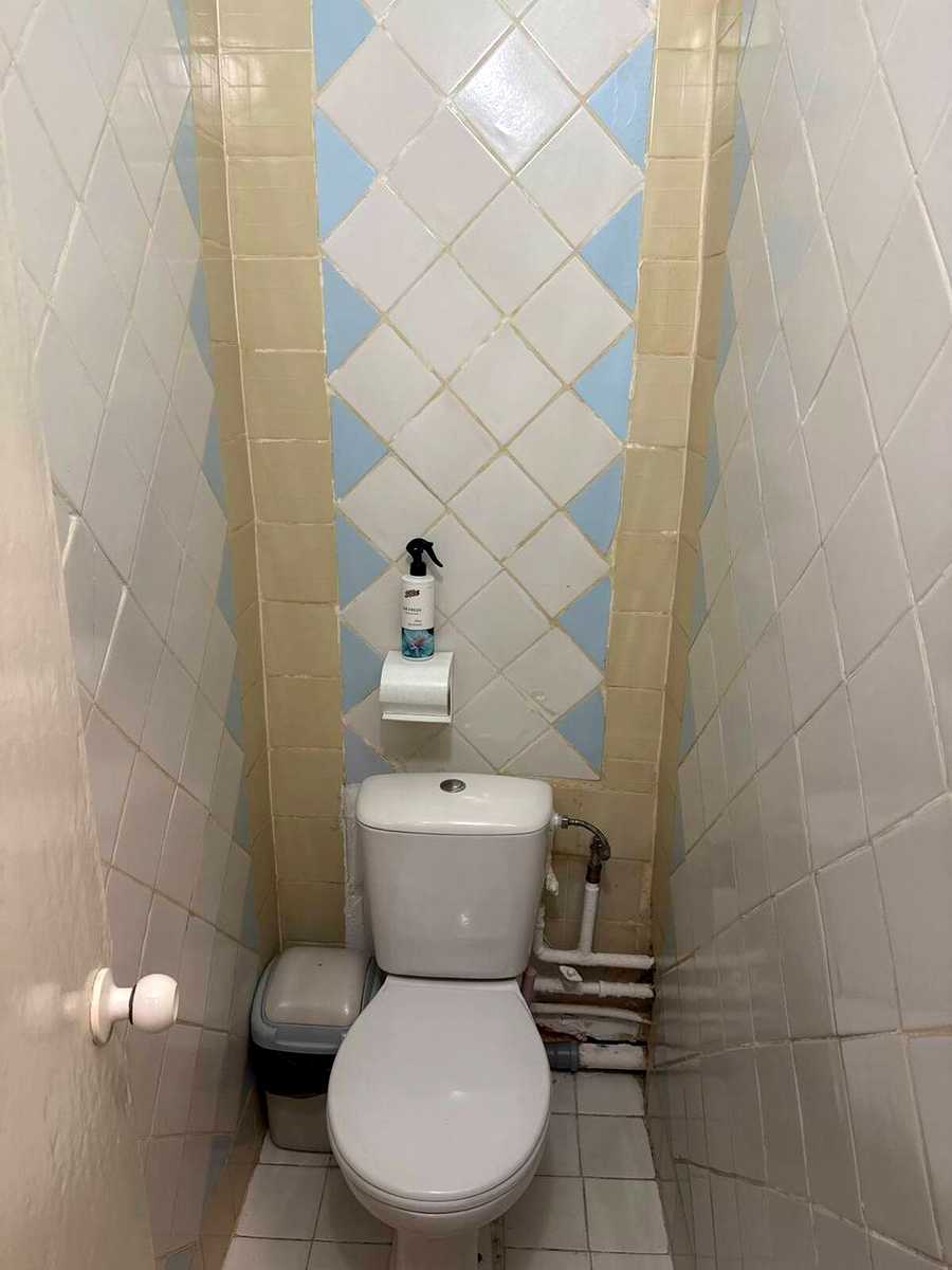 1876418585901481
