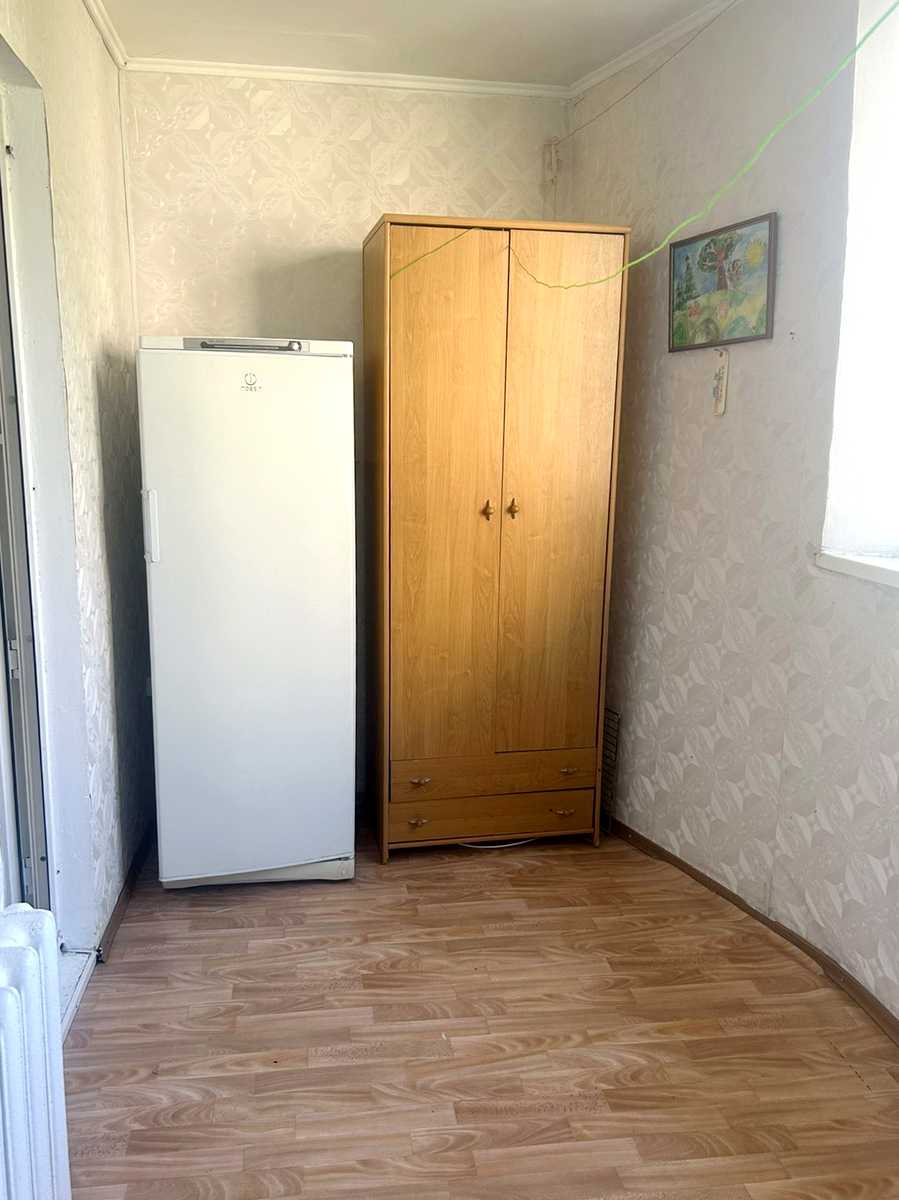 1876418976311824