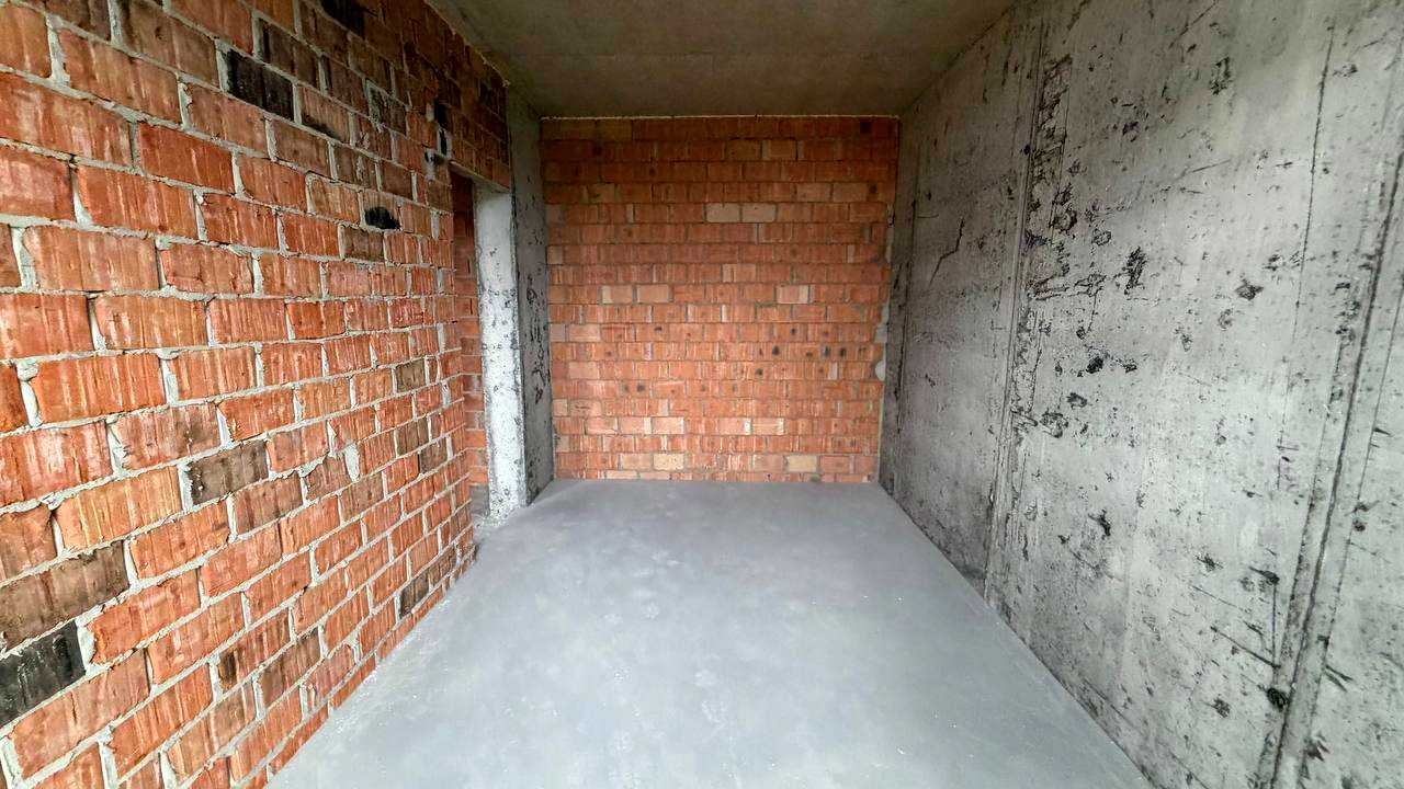 1876420860396429