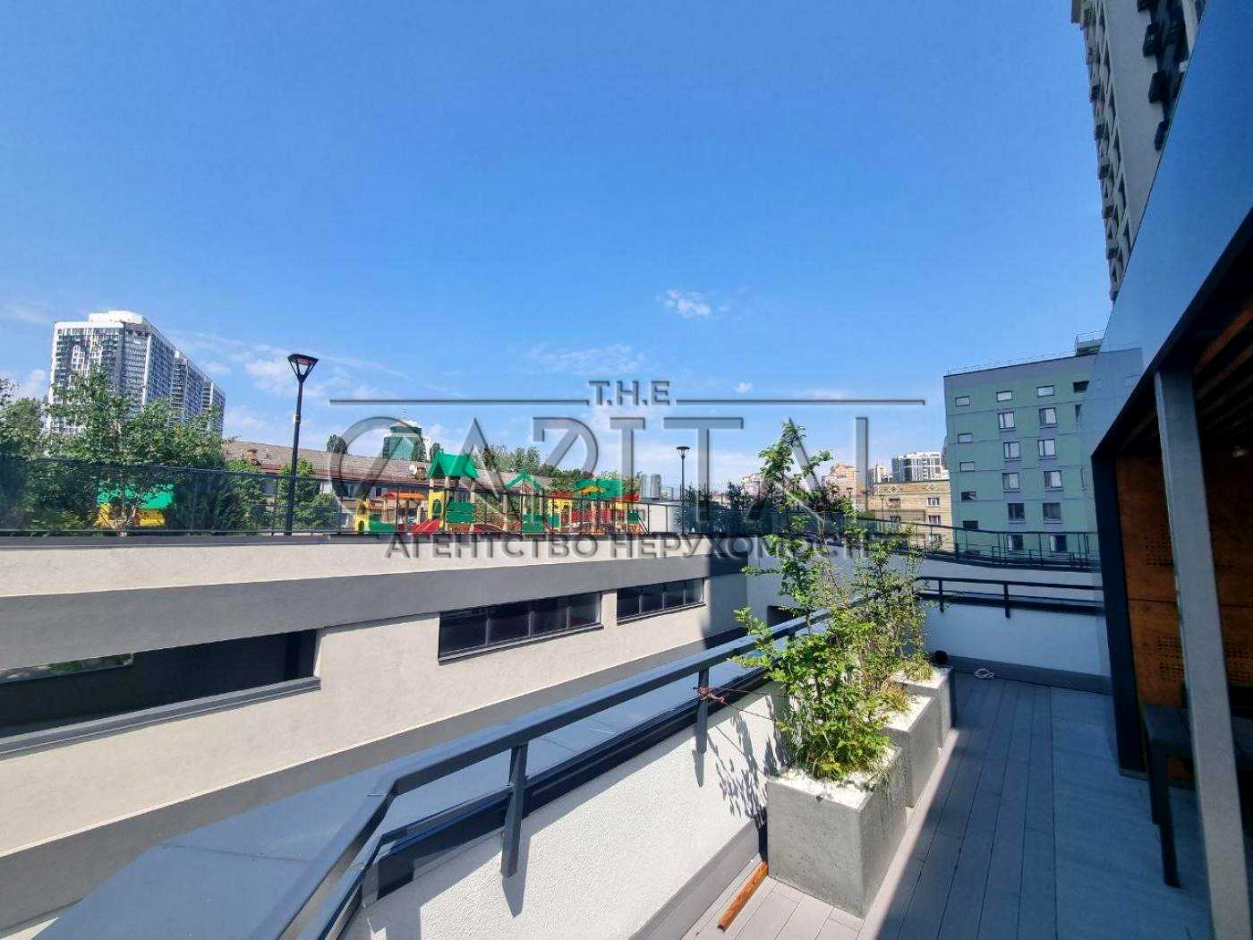 1876421585295947