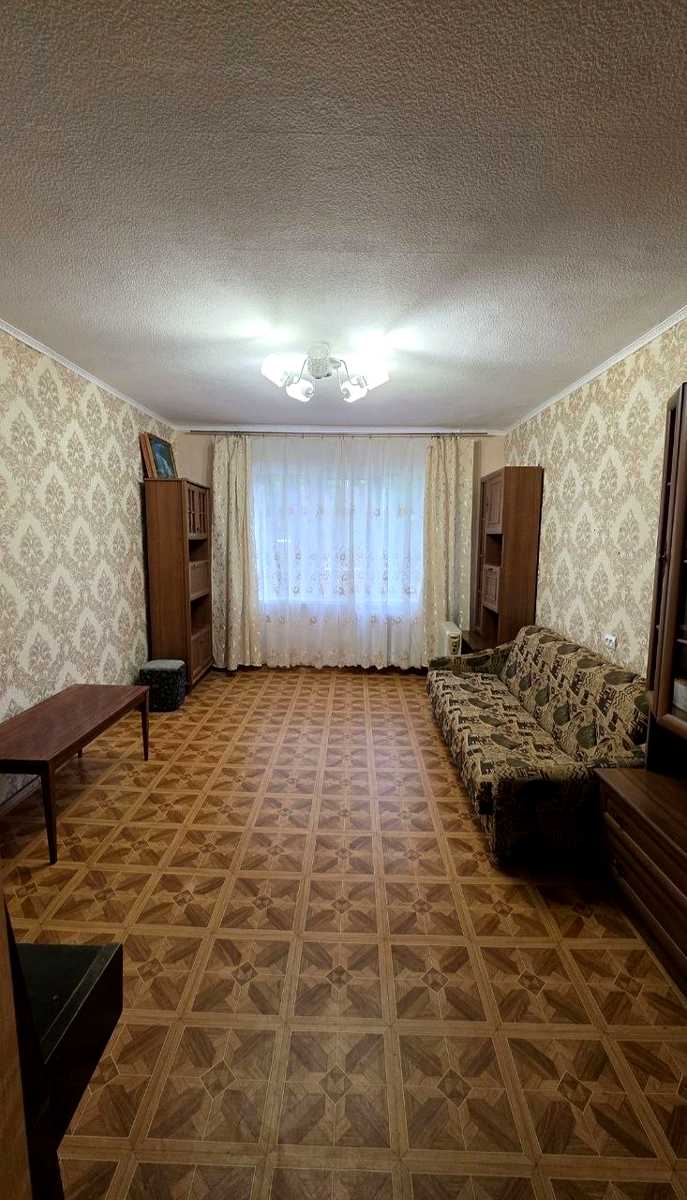 1876424379360983