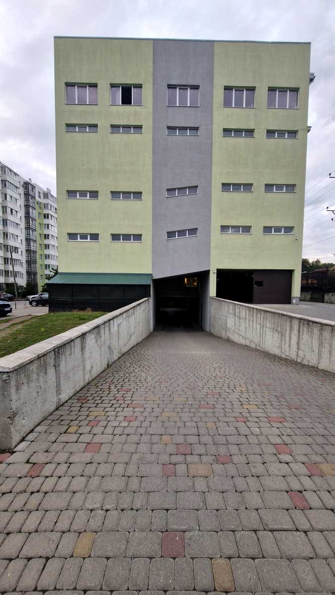 1876427217158476