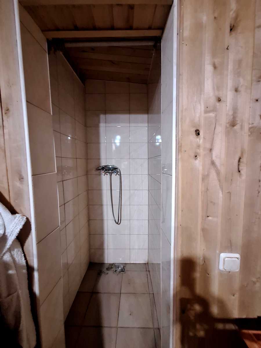 1876427898236091
