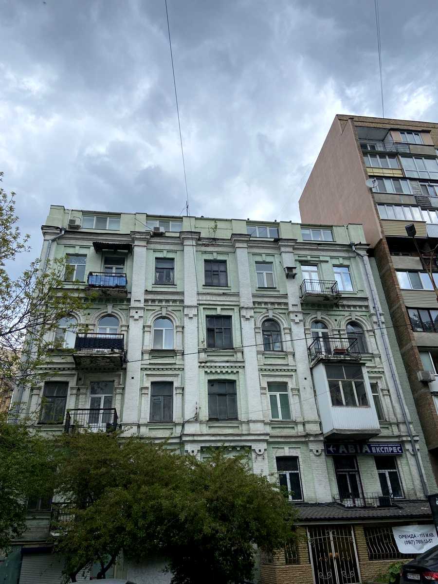 1876436641613276