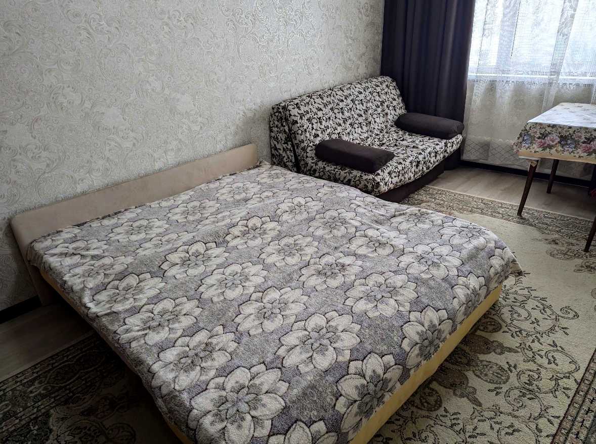 1876442446932150