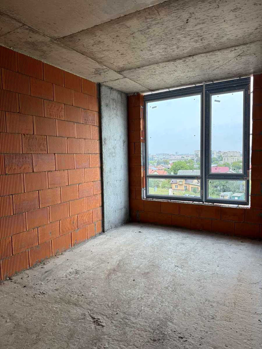 1876463852990350