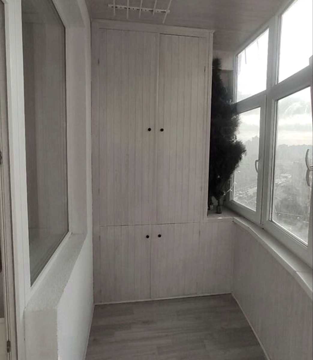 1876469321349531