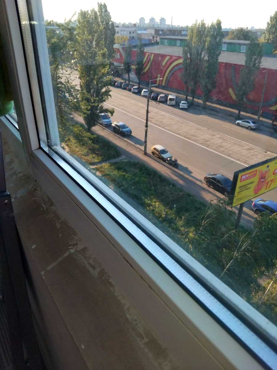 1876469635794554
