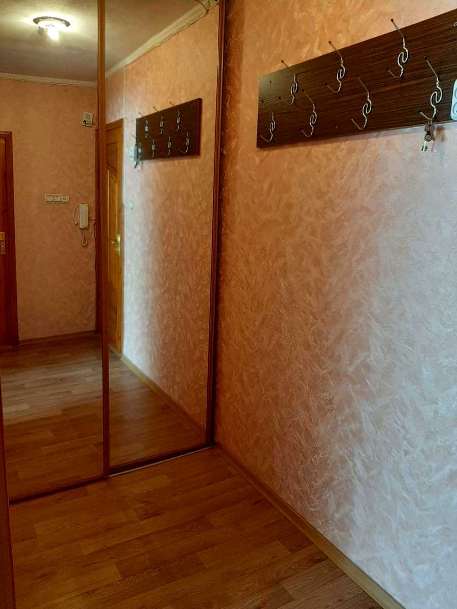1876470768305714