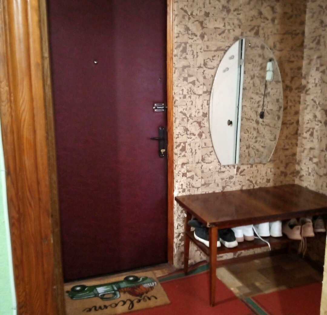 1876471170846896