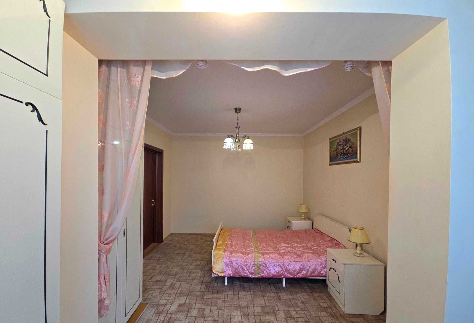 1876471728907883