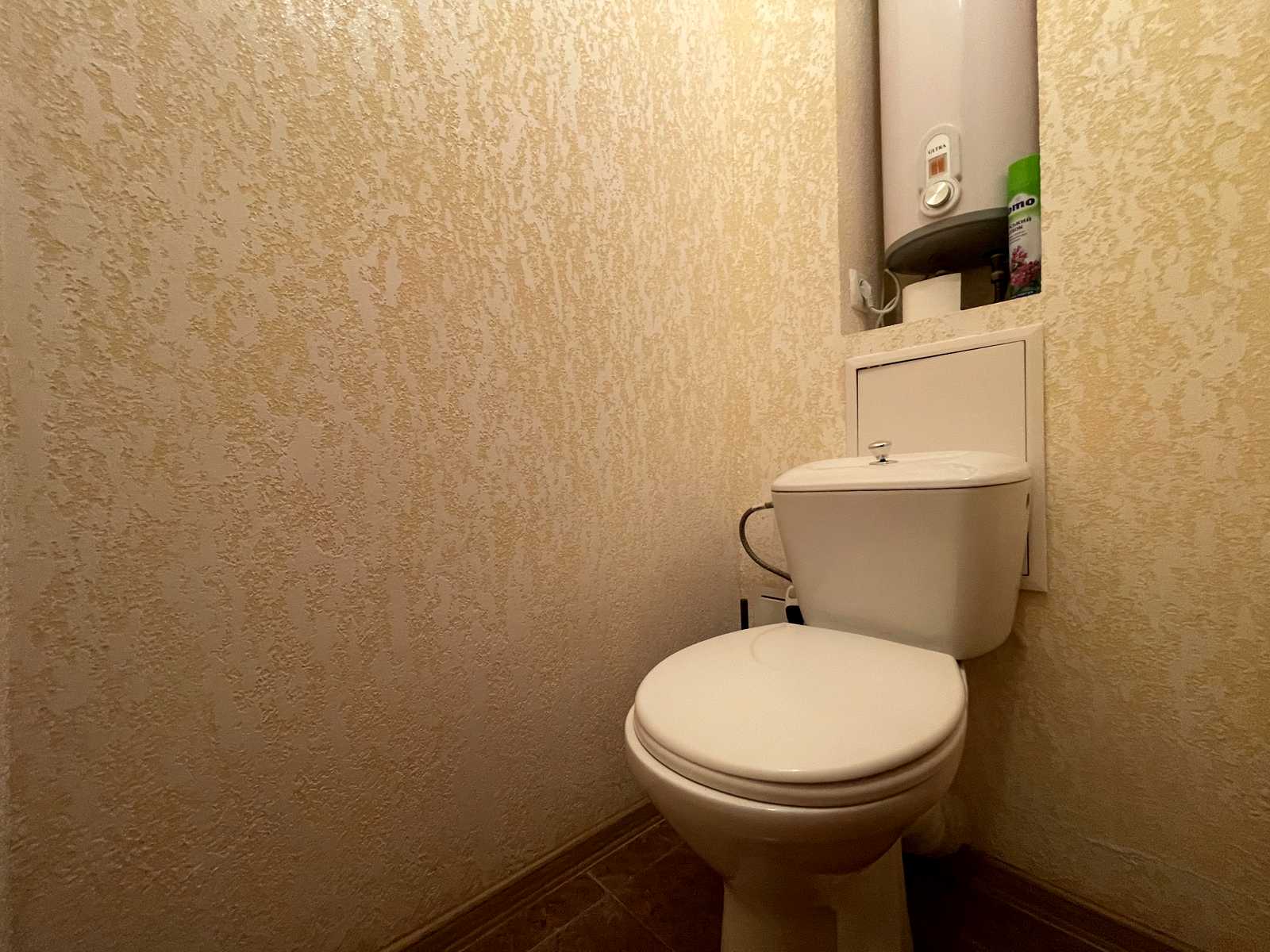 1876472104303288