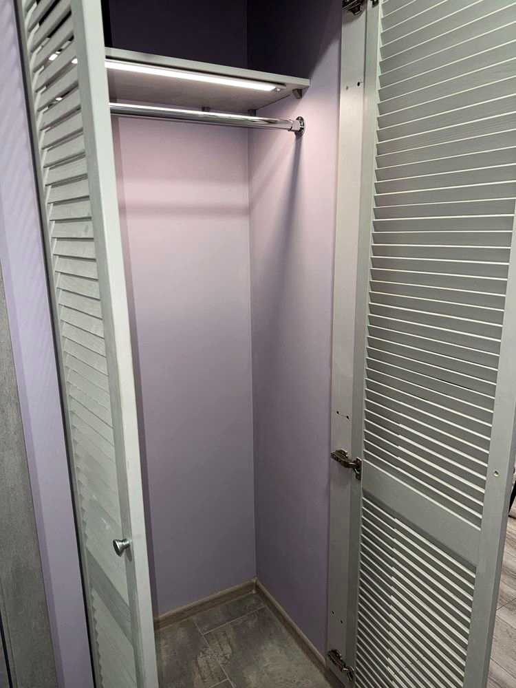 1876472563937681