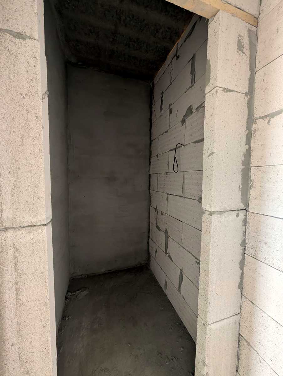 1876472680040061