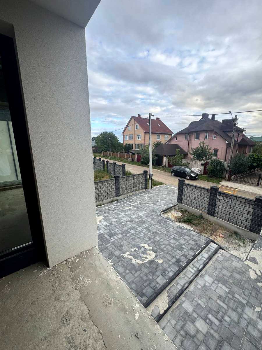 1876473211150315