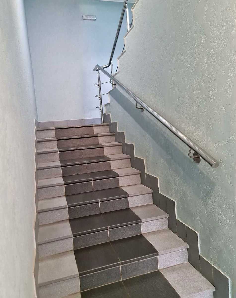 1876473272525559