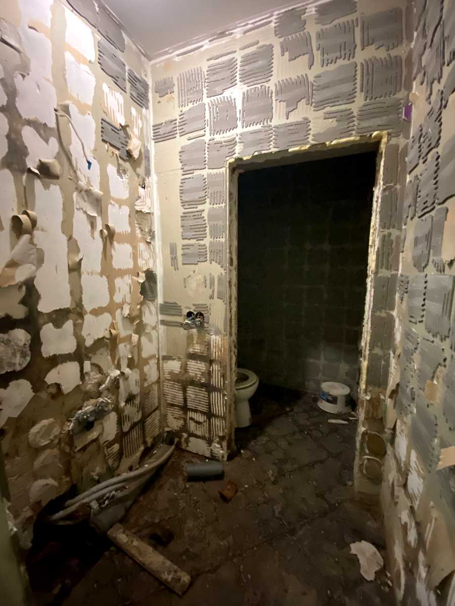 1876473813805062