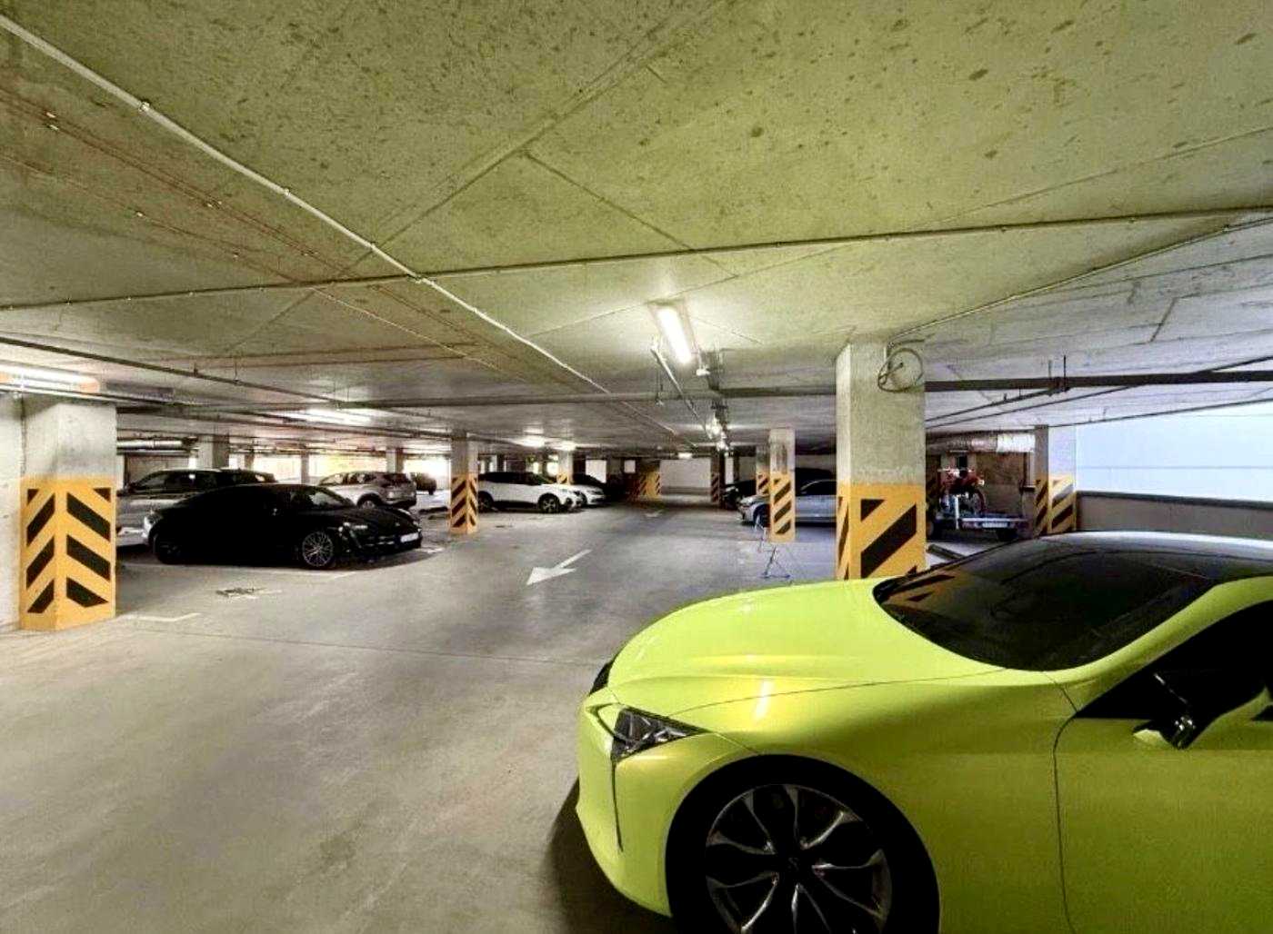 1876475023143453