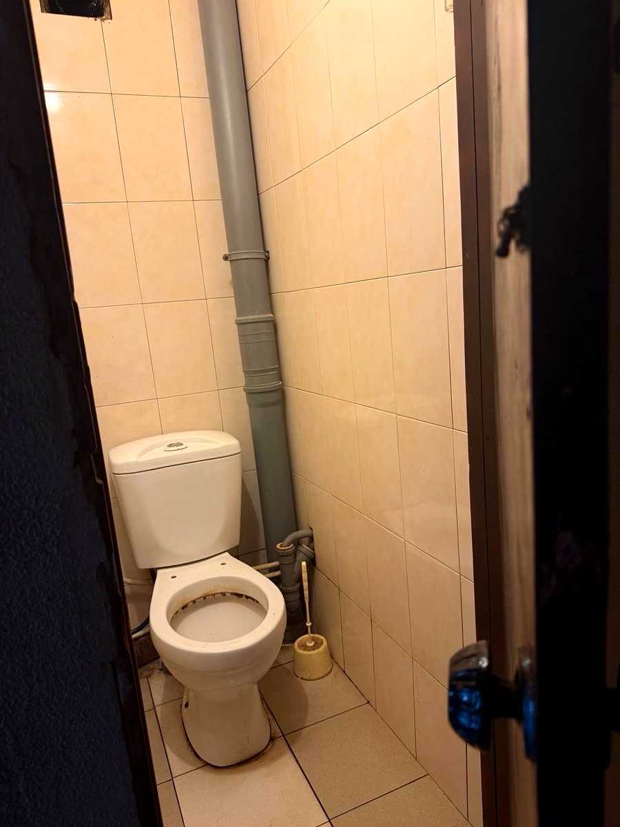 1876475819490327