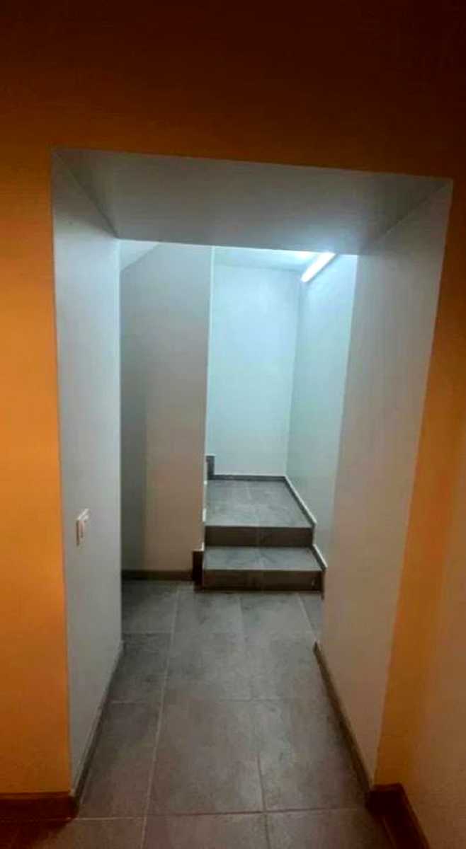 1876476773528618