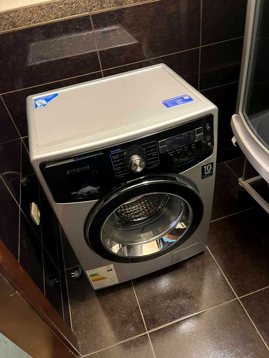 1876477001029496