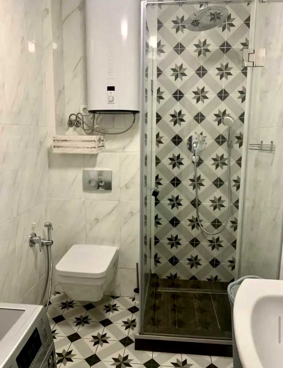 1876477492925615