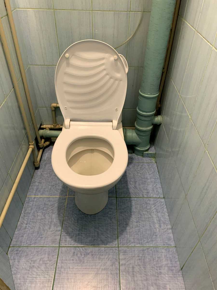 1876477835714043