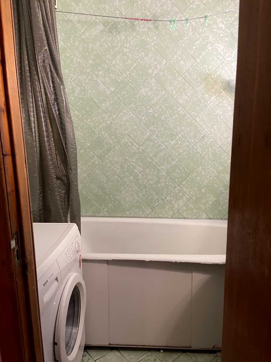 1876478728436634