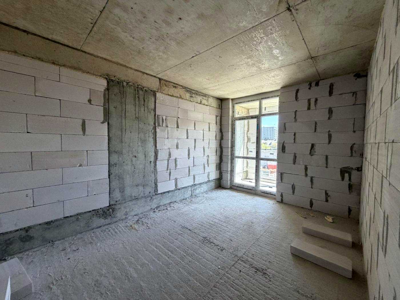 1876479927337475