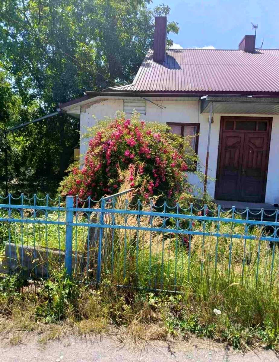 1876480446440158