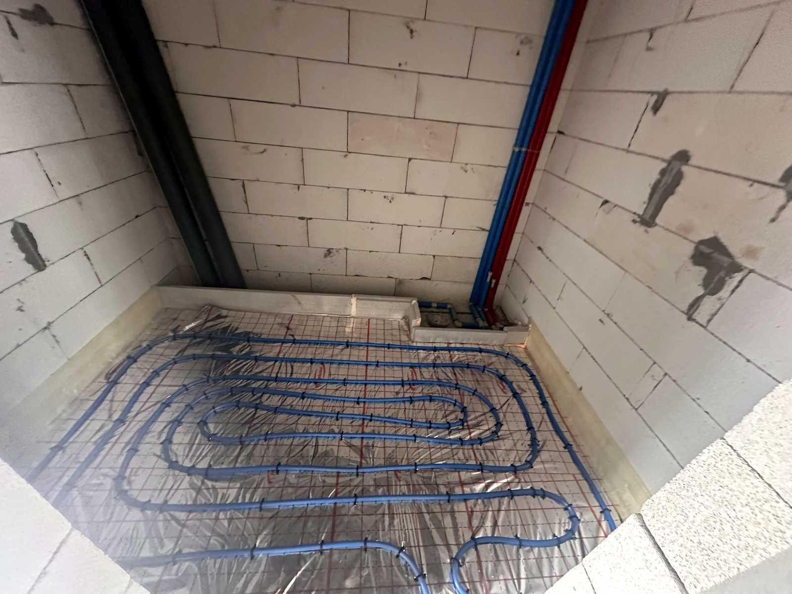 1876480777707693