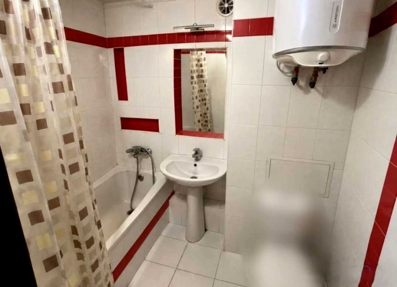 1876481248226044