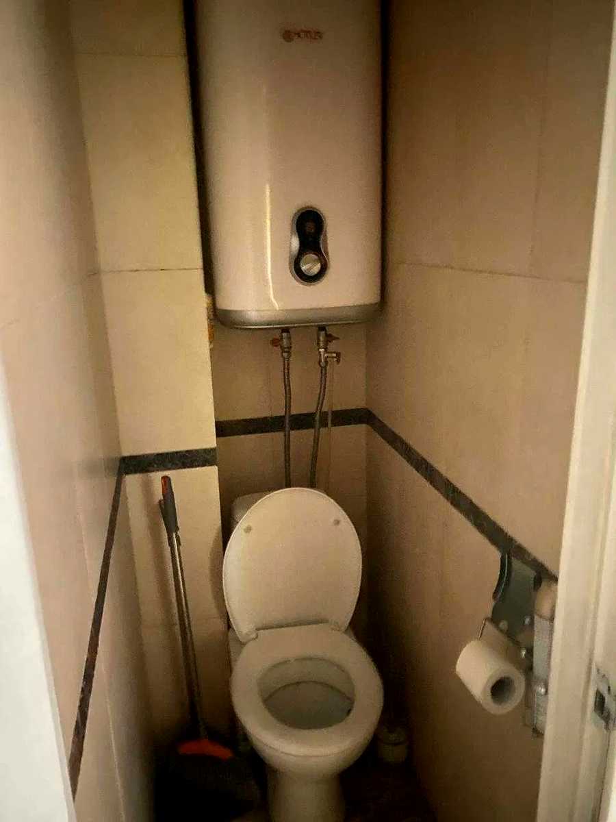 1876481890484339