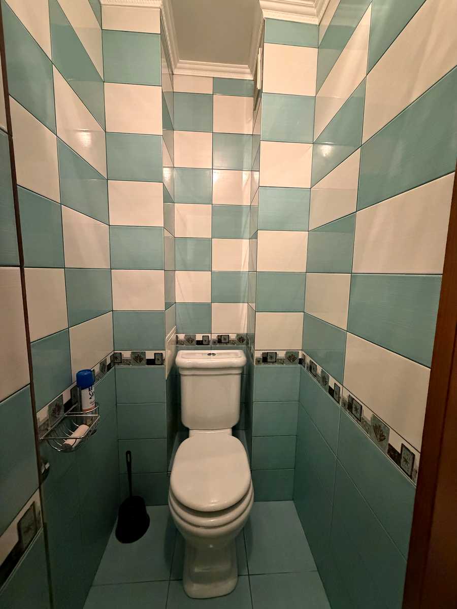 1876482094376031