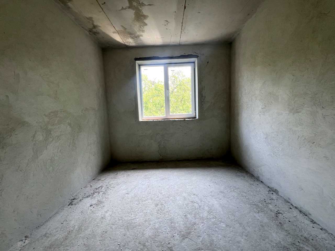 1876482359360157
